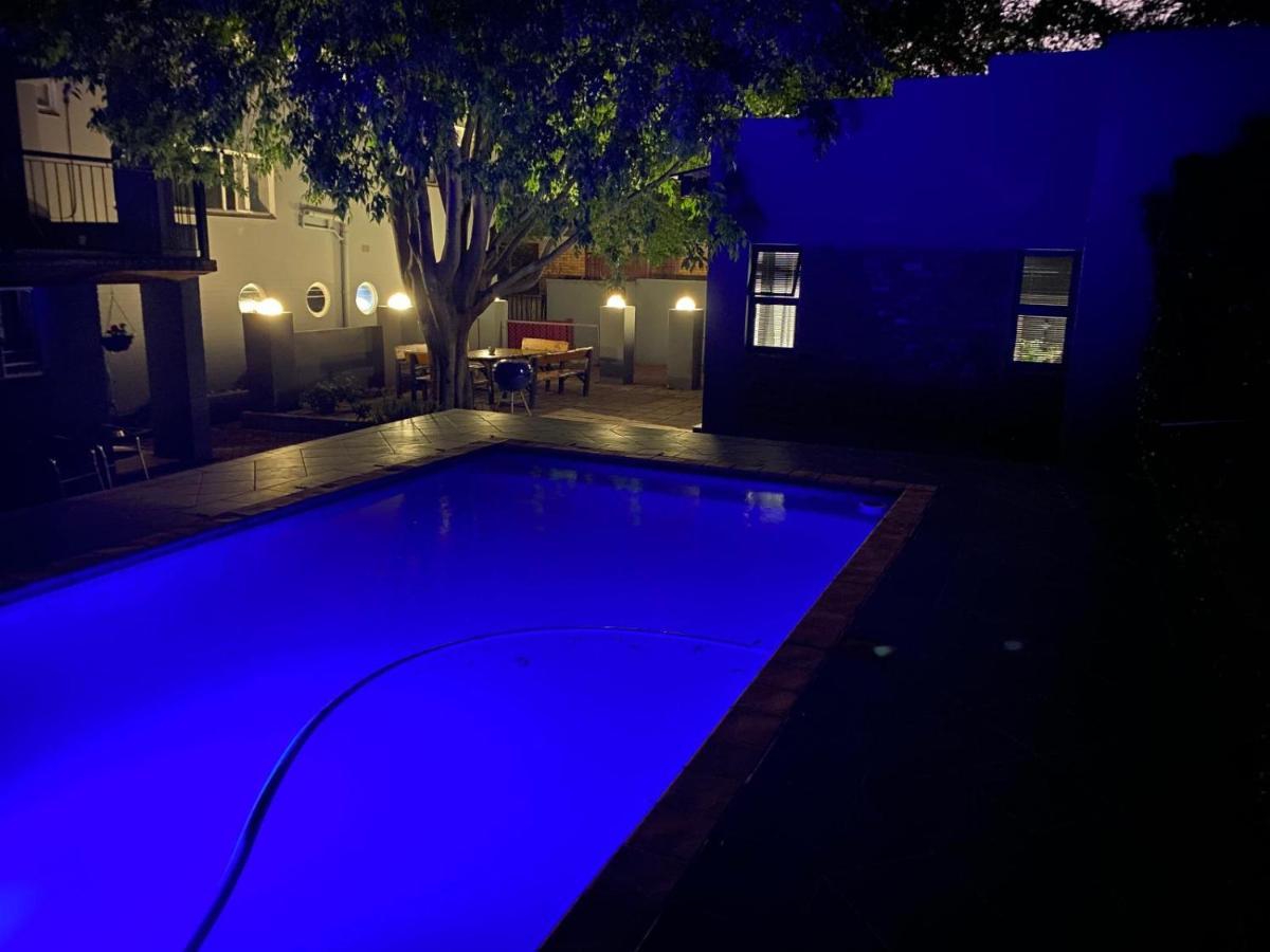 46 On Allcock Guest Apartment & Luxury Room Pretoria Bagian luar foto